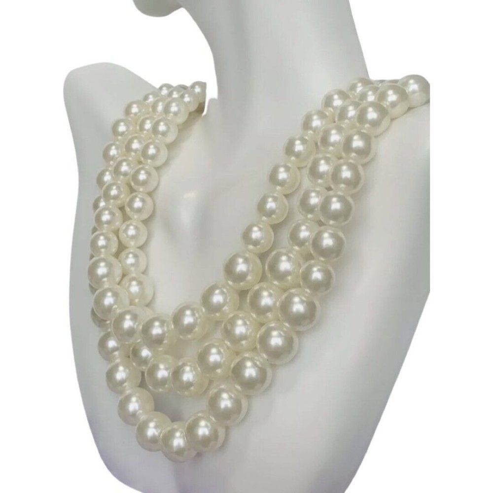 Women’s 3 Tier Classic White Faux Pearl Statement Layered Vintage Necklace 19”